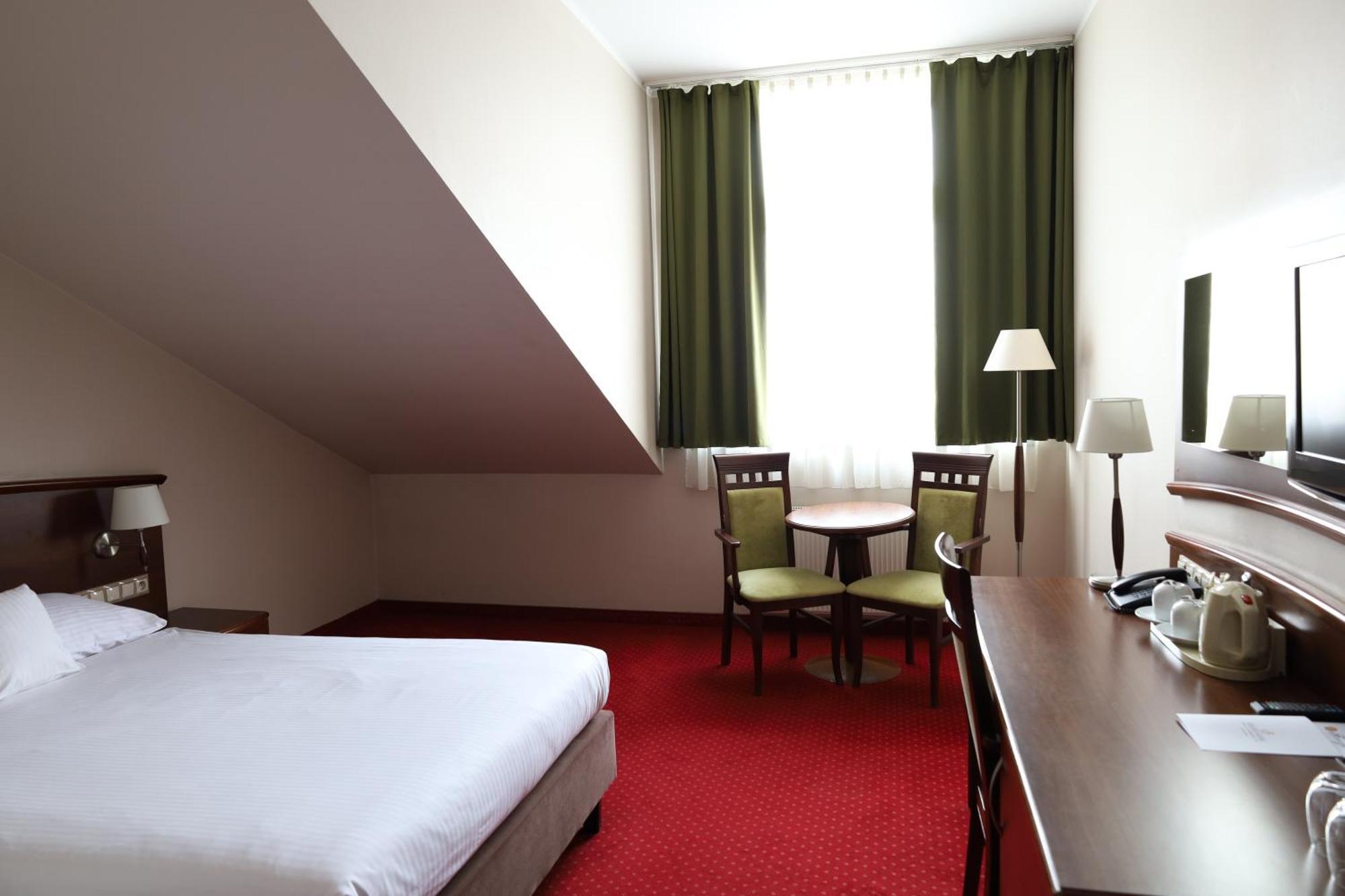 Grand Royal Hotel — Photos 2